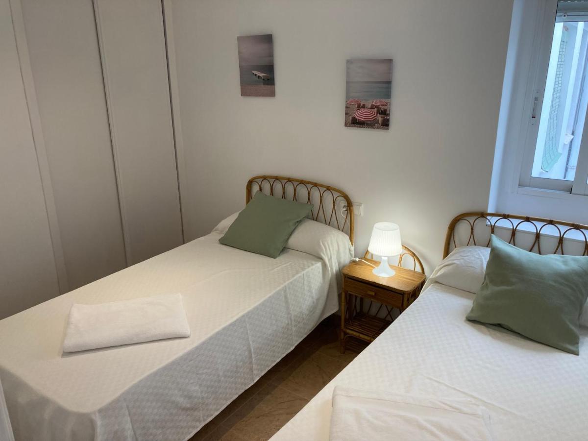 Beachfront And Renovated Apartment Cullera Bagian luar foto